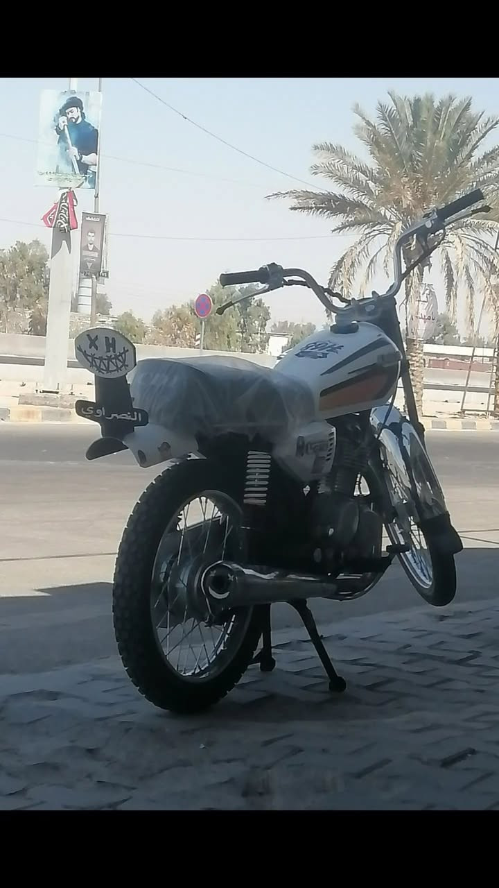 السلام عليكم دراجه للبيع  نوع ارشا وكيلها ابن جبريل  بل نجف أوراق  اصولي    كبل  اسويلك وكاله من الوكيل بسمك  موديل 2016 دراجه ربع متخسر عليها تعمير جديد  صاله 7 ايام   بس صار عندي ضرف  وريد ابيعها  سعرها 700 ميعجبك السعر اعبر المنشور   //رقمي ***********بي وتساب   واني خادم ❤️
