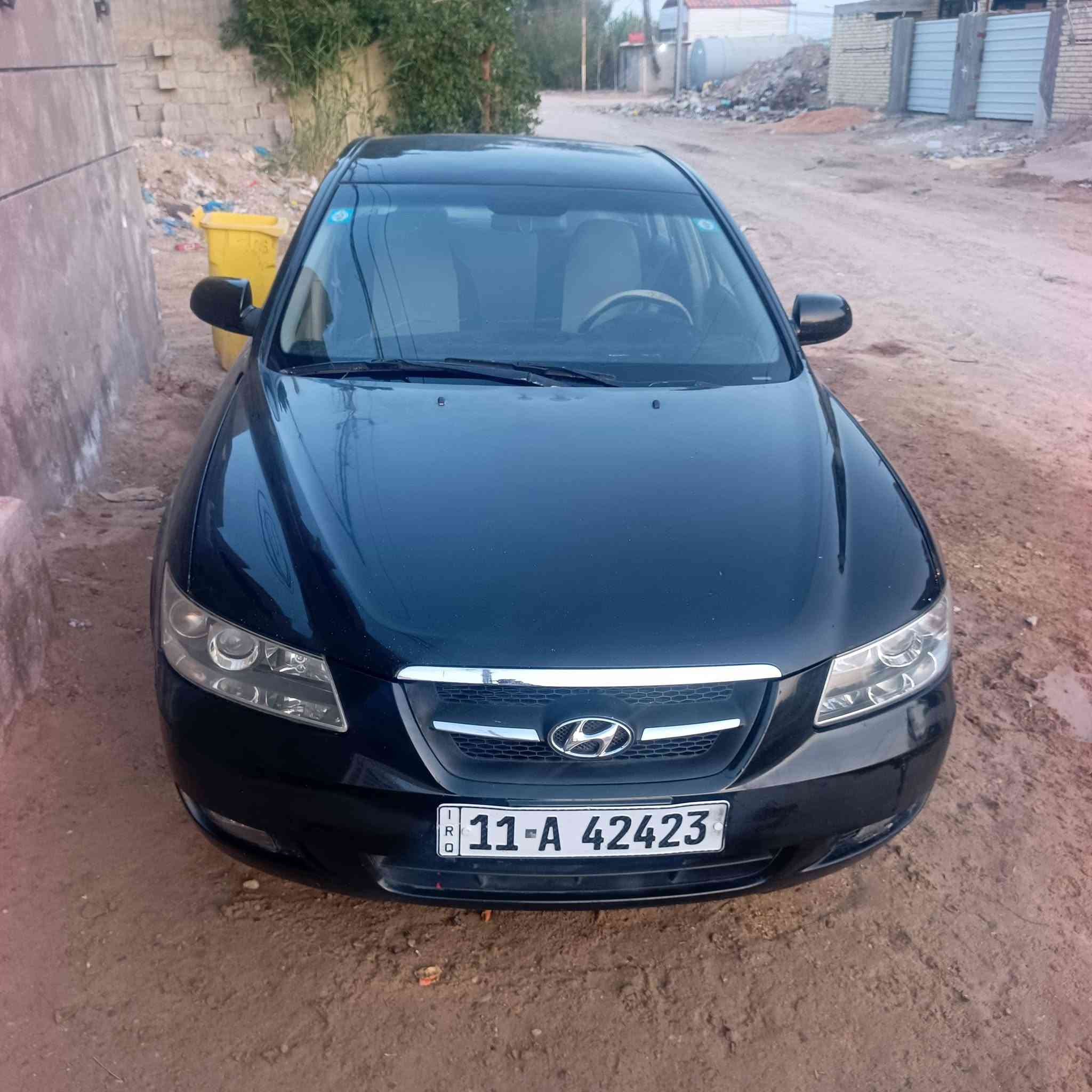 السلام عليكم  للبيع سوناتا  موديل 2007 رقم نكليزي. بغداد بسمي وارد امريكي مكينه 2400 سياره بلاد بيها قطعتين تبديل كير بل صندوك جديد تخم تاير ويل كب جاهزه تبريد ثلج🥶  سياره خير من الله مكاني بغداد. للتصال. ***********

