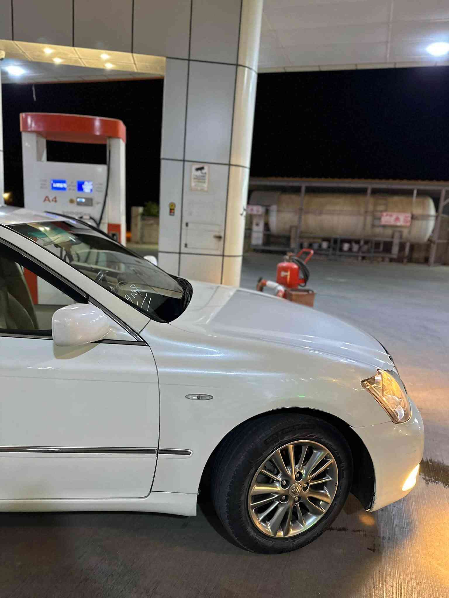 شاهین ساج • ٢٠٠٧ • ١٣٤٠٠٠