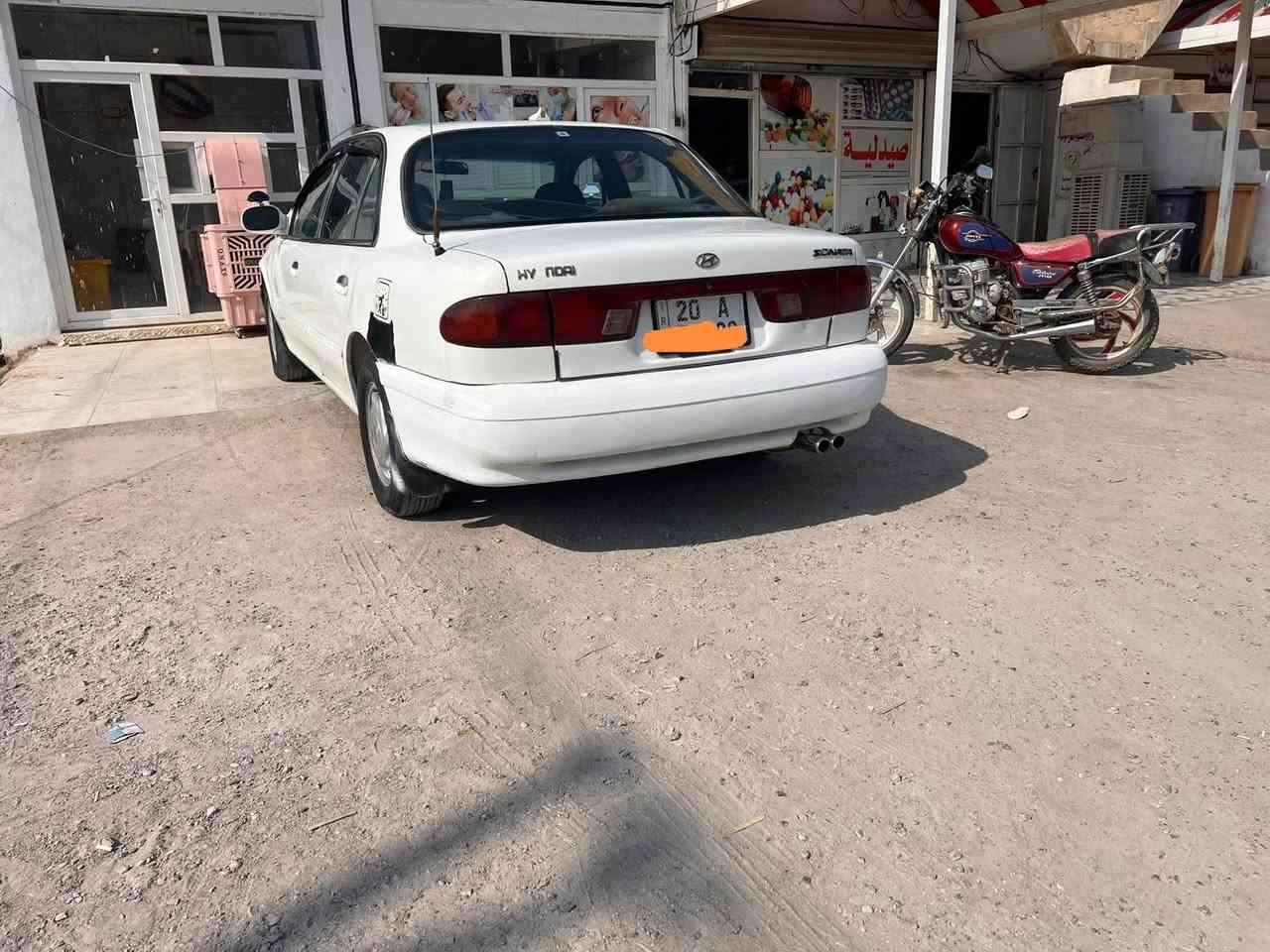 سوناتا2 موديل ٩٥ رقم دولي تحويل ثاني يوم
محرك مفتوح 2000 كير أوتماتيك سنتر لك عل الريمونت تبريد تدفئه فول كهربائيات كلها عل الشركه ماملعوب بيه دشبول عالي ناصي سماعات اربعه شغاله الدوشمه شرط مالت الشركه السياره مابيها اي نقص عل ايد واحد فقط 
للاتصال *********** 
مكاني الخالص  قرية الغوالبه
