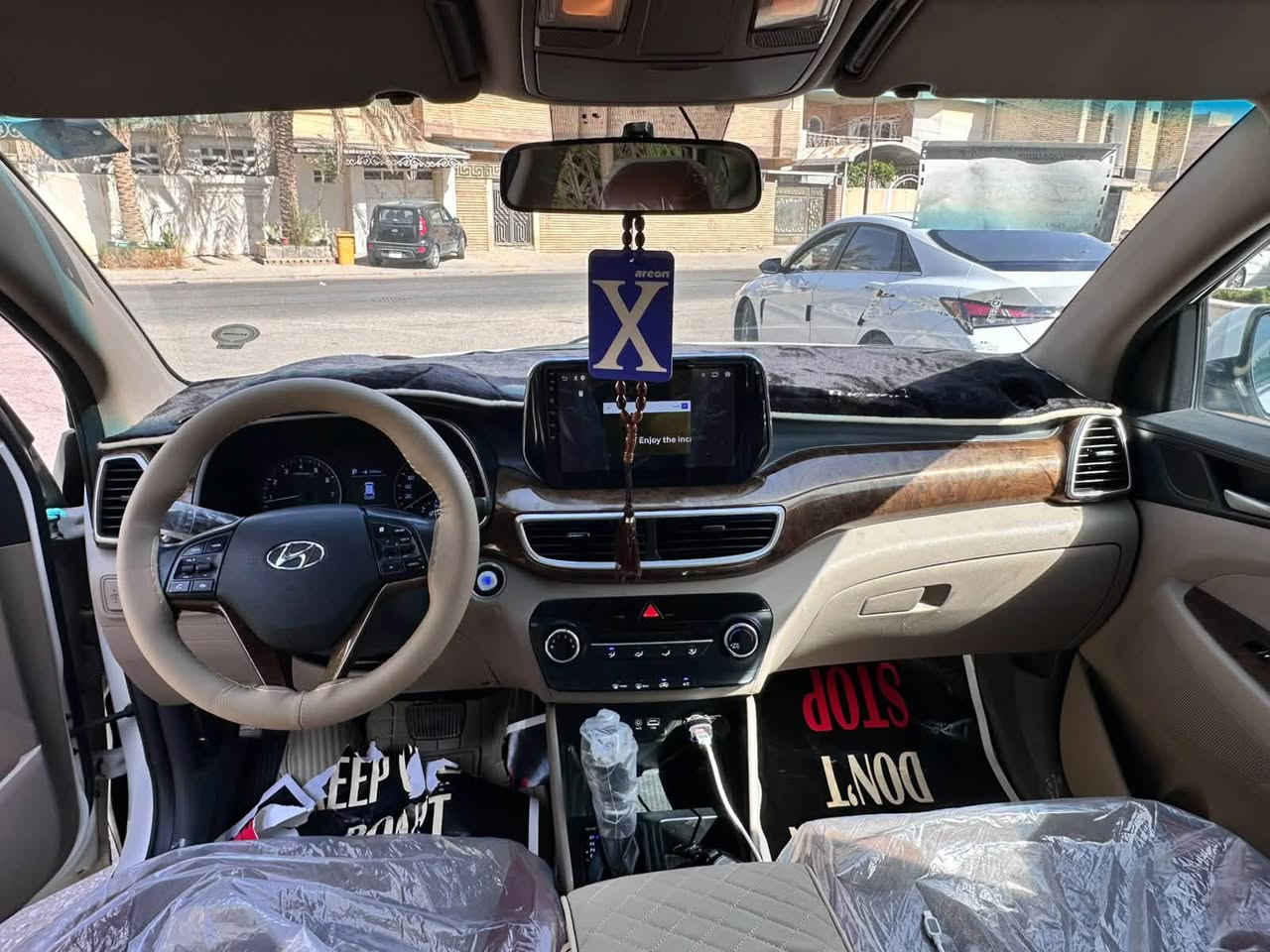 توسان ٢٠١٩ 
خليجي فول ماعدئ فتحه 
كفاله عامه وكالة كاصد
جديد بمعنئ الكلام لا بارد ولا صبغ سياره كارتون على ايد شخص واحد كشنات ٢ كهرباء فول سايد بريك برجل 
 ***********
