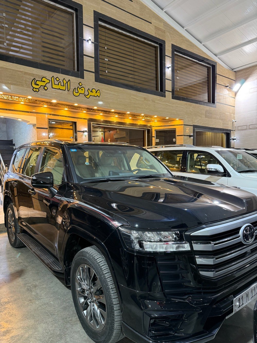 * لاندكروزر GXR لمتد بريم اصلي مستعمل مغلفة ppf بغداد 
* ⁠معرض الناجي بغداد معارض النهضة الشارع الثاني 
* ⁠سعد العبيدي (7700637589) (***********)
* ⁠الموديل : 2025 اسود مكفول مغلفه ppf 
* ⁠الفئة: GXR لمتد تنفس طبيعي 
* ⁠السعر (74.500 $) بغداد 
* ⁠اللون اسود رقم بغداد
* ⁠محرك 6 سلندر (4000 cc)
* ⁠العدد (17200 كم)مكفولة كفالة عامة 
* ⁠داخل جلد بيجي اصلي رادار خلفي مانع تصادم امامي الدعامية الخلفية نيكل 
* ⁠4 كامرات محيطية (360 درجة) ابواب شفط اصلي 
* ⁠دبل شاحن وايرليس خلفي
* ⁠لحاية (كت اصلي) امامي خلفي ايرباك عدد (8) صاج داخلي 
* ⁠بصمة تشغيل بصمات ابواب عدد (5) 
* ⁠شاشة امامية اصلية شاشات خلفية عدد (2) فتحة سقف (سلايت) 
* ⁠كراسي الامامية كهرباء وتبريد مقاعد (7) راكب دفع رباعي (4 * 4) 
* ⁠ثلاجة وسطية جنطة كهرباء تشغيل عن بعد شاحن واير ليس امامي حساس امامي خلفي ويل (20 انج)
* ⁠وباقي مواصفاتGXR المتد البريمر المعروفة 
* ⁠السعر (74.500 الف دولار )
* بغداد - معارض النهضة - الشارع الثاني - معرض الناجي هـ(***********)