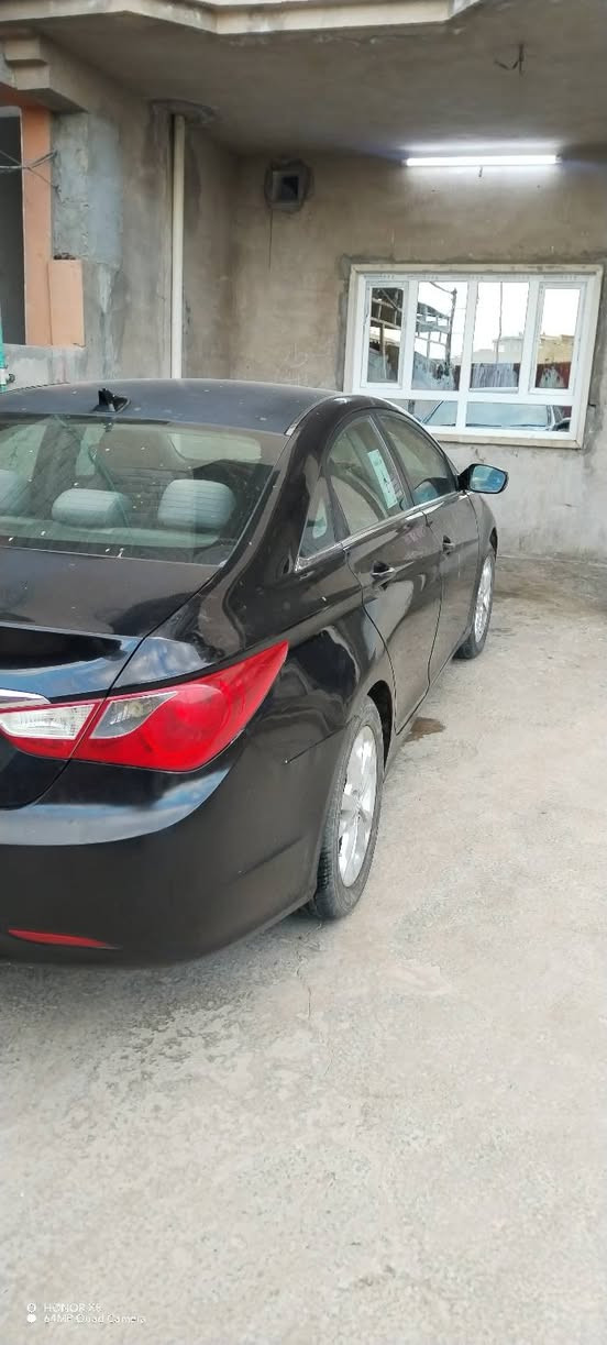 سوناتا رقم نينوى للبيع اومراوس بكيا حمل حسب الاتفاق السيار نضيفا بس بيها شبر بل جالغ المامي ***********

نص مكتوب في الصور:
- O HONOR X8
- 64MP Quad Camera
- O HONOR X9 64MP Quad Camera
- HONOR X8 64MP Quad Camera