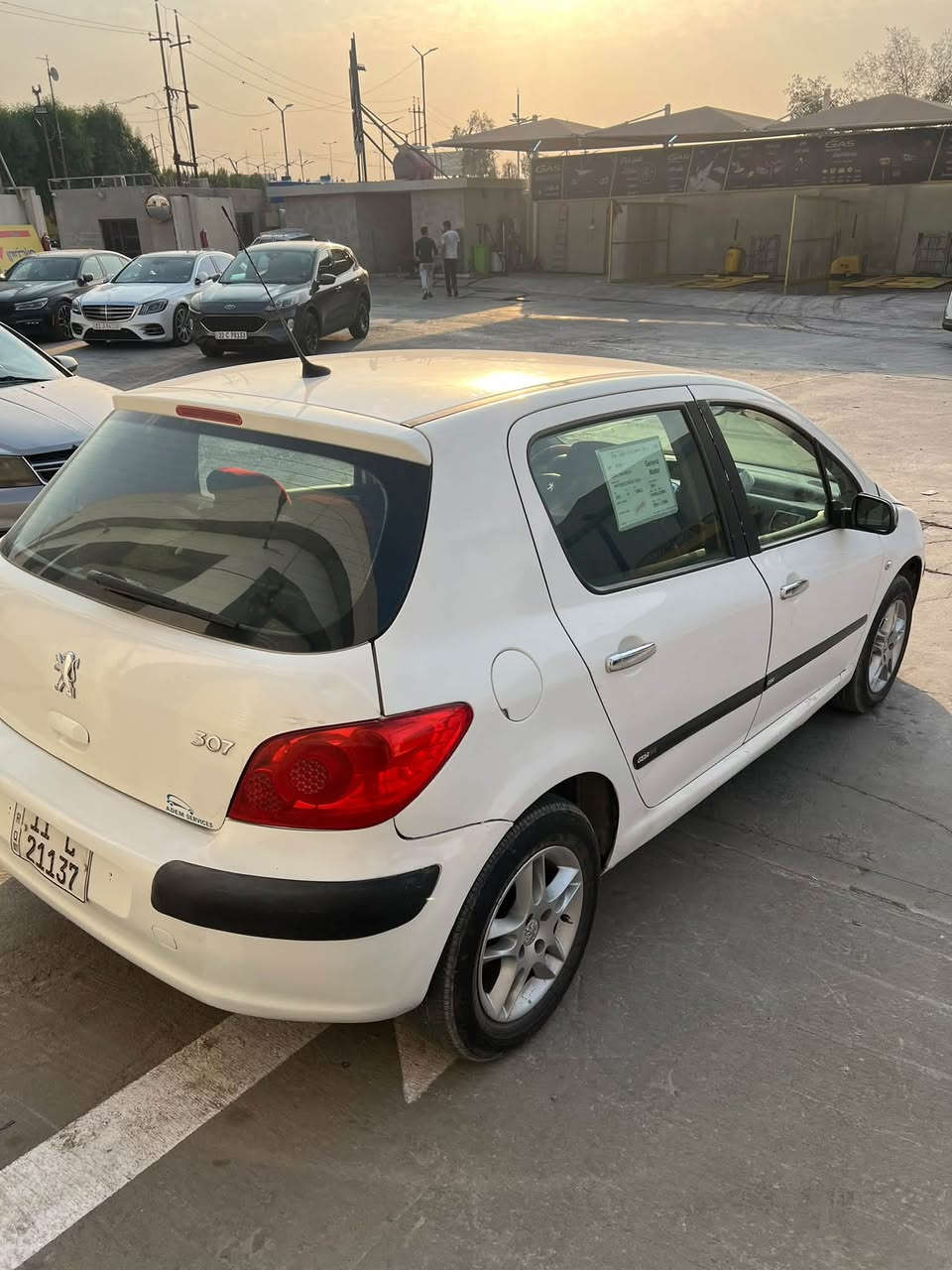 بيجو 2006 307
كاملة كير مكينة تبريد صدر تخم تاير كلة جديد ويل رياضي
سيارة نقص ما بيها رقم بغداد تحويل ثاني يوم 
السعر 55 بيها مجال بسيط 
بغداد الغزالية ***********
