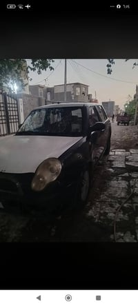 مكلف بلنشر سياره ليفان ٣٢٠موديل ٢٠١٣ السياره نظيفه كلش مكانه بغداد للا...