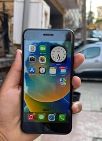 آيفون ٨ بلس • ٦٤ • هوم معطل