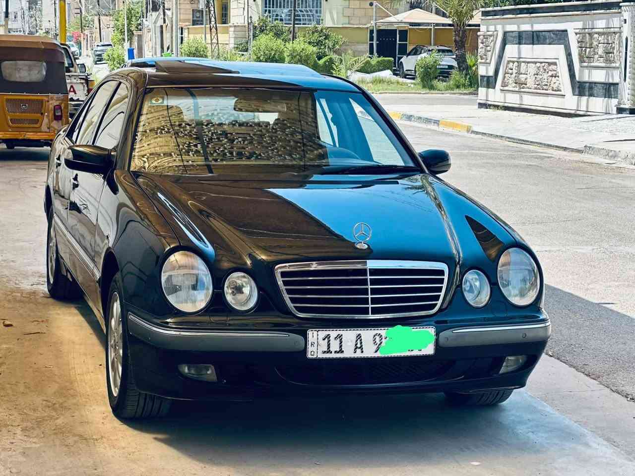 يالله سلام عليكم
سعر 128$ بيه مجال للشراي مرسيدس w210 ام عيون مكينه V القوي والمرغوب  موديل 98 فول موصفات افنكارد مكينه V كير صدر تبريد مكفول تبريد ثلج سياره جاهزه من كل نواحي تخم تاير قبل سبوع دهن فلاتر ادامه عليها رقم بغداد (11)  جديد هزه سنويه جدد تحويل مباشر مكفوله من ضرر ومن تبدي (صبغ بنيد وجملغ وباب  فقط اثر جراد )موس سياره كلش جديده كشنات جلد كهرباء تجاوي كهرباء خزن ميموري مري شفط اشاير شاشه بلوتوث سياره حلوه
 مكاني بغداد 
رقمي للتواصل***********
