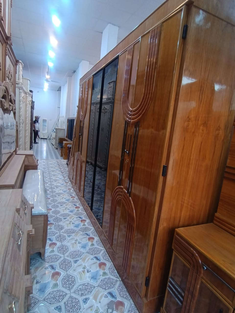 سلام عليكم غرف نوم كبس تفصال العنوان  الناصريه السيف الستفسار ***********سعر خاص
