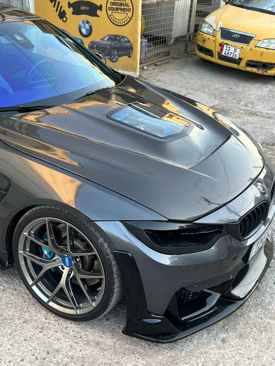 السلام عليكم قدر الله وما شاء فعل  

سيارتي مكينه فرة  يطغ ابيع ع حطته 

Bmw m4 f83 2017
 🔹 المحرك: S55 3.0 Twin Turbo
🔹 القير: DCT 7 سرعات
🔹 عليها Dinan اكزوز ودونبايب واكس بايب
وجارج بايب ولونك تيوب وشوت رياضيه ا
كلشي يشتغل بسياره منظومه التبريد وكلشي 
التيربوهات  تشتغل السياره ماكو اي نقص بيها 
بس فاره يطغ  السعر 260 ورقه قفل  واتساب ***********   فون ***********

wbs3u9c58hp970588 رقم الشاصي الحادث خلفي بدون دواخل 
🔹
