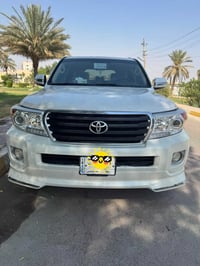 لاندكروزر • ٢٠١٢ • ٦ سلندر