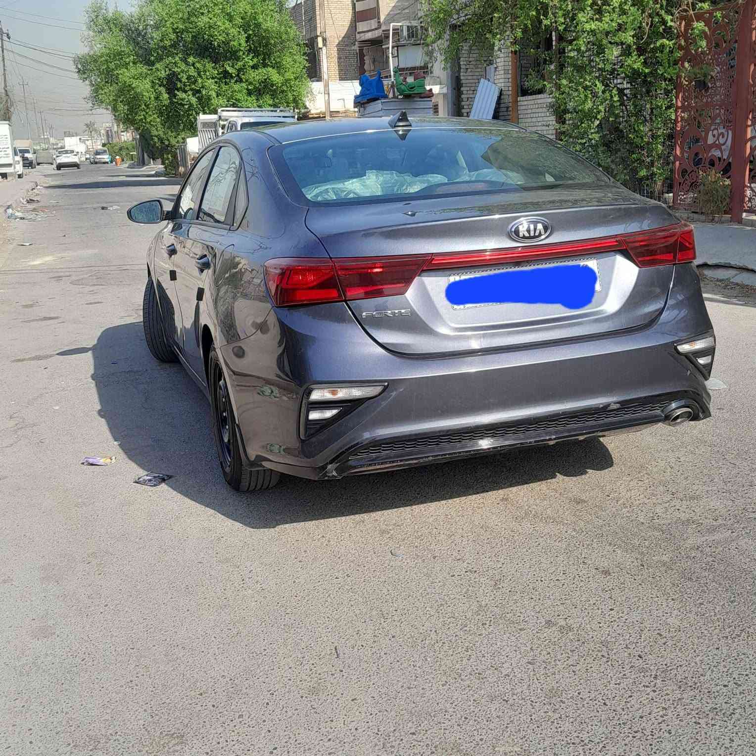 فورتي مديل 20 حادثة دعامية السياره مكفوله من الصبغ والتبديل ليبل واحد 
بس بارد اصبع واحد بالبنيد ايرباكات كله مكفوله 
صور الحادث والسونار بالمنشور  
السياره جديد وجاهزه ممشتغله تكسي ابد 
تخم تاير صاله سبوع من شديته 
باتري جديد وعندي وصولاتهن 
المواصفات نص فول شاشه وكامره وفول تحكمات 
انضمة قياده وتزحلق 
رقم بغداد الدولي تحويل ثاني ويوم 
المكان بغداد الرقم *********** الكير والمكينه مكفولات 
من الفتح

نص مكتوب في الصور:
- 6 / 12 1:1
- 1 / 12 BidCars
- 3 / 12 BidCars
- 10 / 12