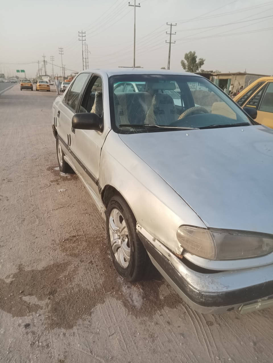 السلام عليكم سياره هونداي النترا موديل 93كير مكينه حداديه تخم تاير كهربائيات كله شغاله خير من الله السياره جاهزه للبيع او مراوس السعر20وبيه مجال مكاني بابل التصال عله رقم ***********
