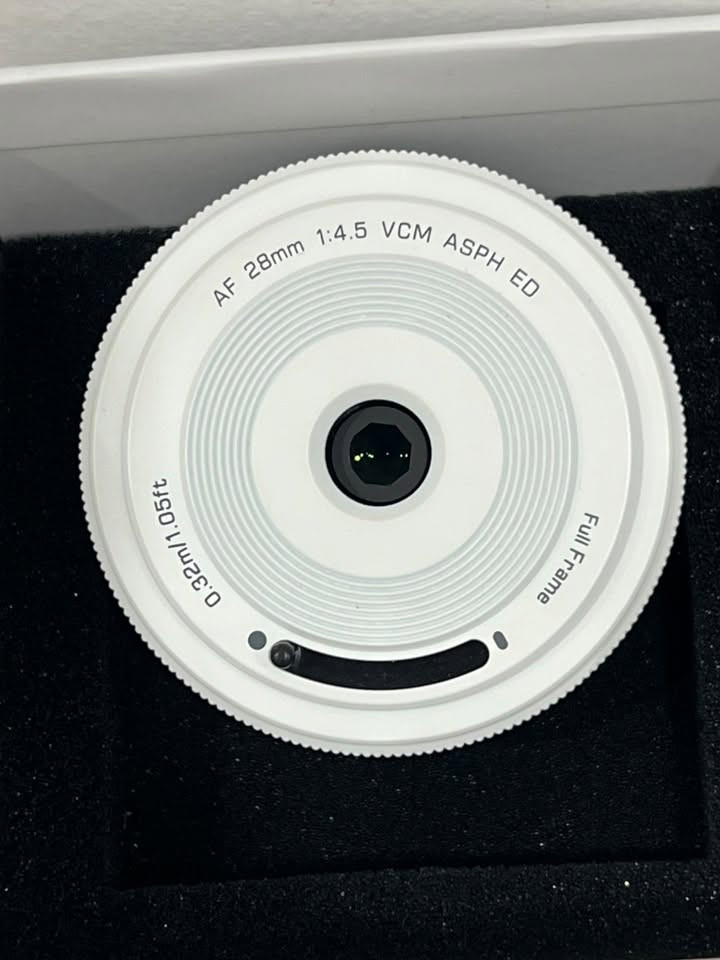 عدسة فلتروكس لكامرات سوني فل فريم 
Viltrox 28mm 
فتحه ثابته F/4.5 

بحالة الجديدة نظافة ١٠٠٪؜ مع الكارتونه 

السعر ١١٠ الف 

***********

بغداد
