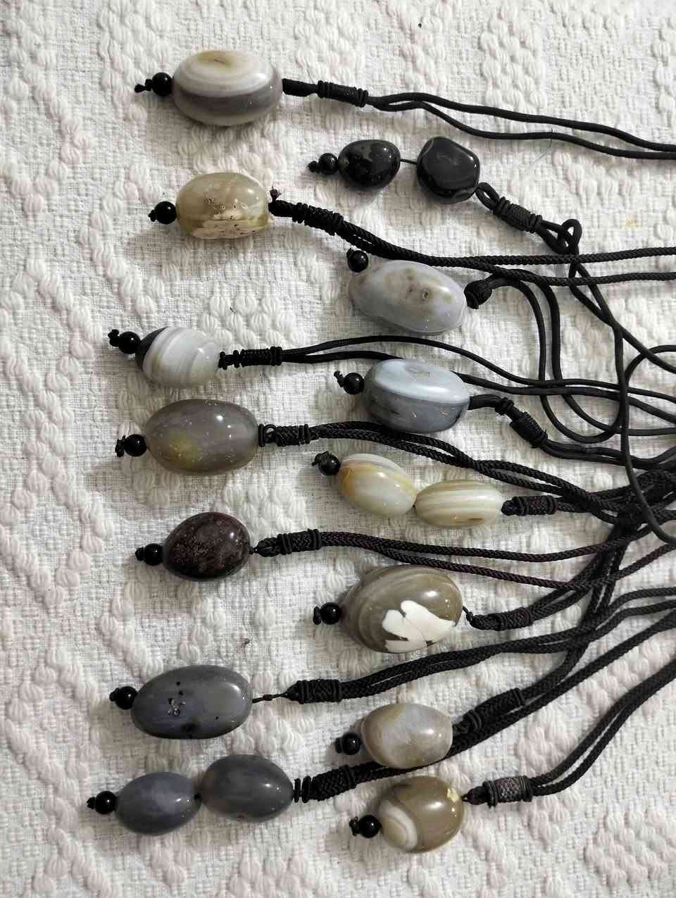 للبيع • واتساب فقط