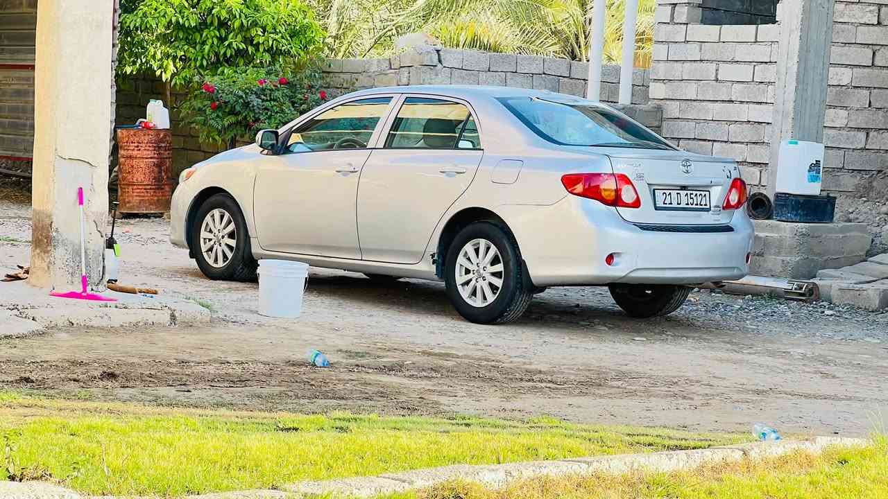بسم الله
كورلا 2010 وارد امريكي 
حادثها بنيد وجاملغ تبديل بدون قطرة دواخل
غطاء الصندوق مصبوغ 
مكاني العلم للاستفسار على الرقم :
***********
الخاص مسدود
