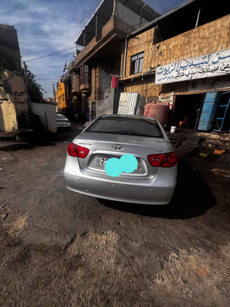 سلام وعليكم الانترا ٢٠١٠.
سياره جديده مكينه كير تبريد حداده كفاله 

متومه وكامله 

سعر ٣٨ وبيه مجال. مكاني بصره
