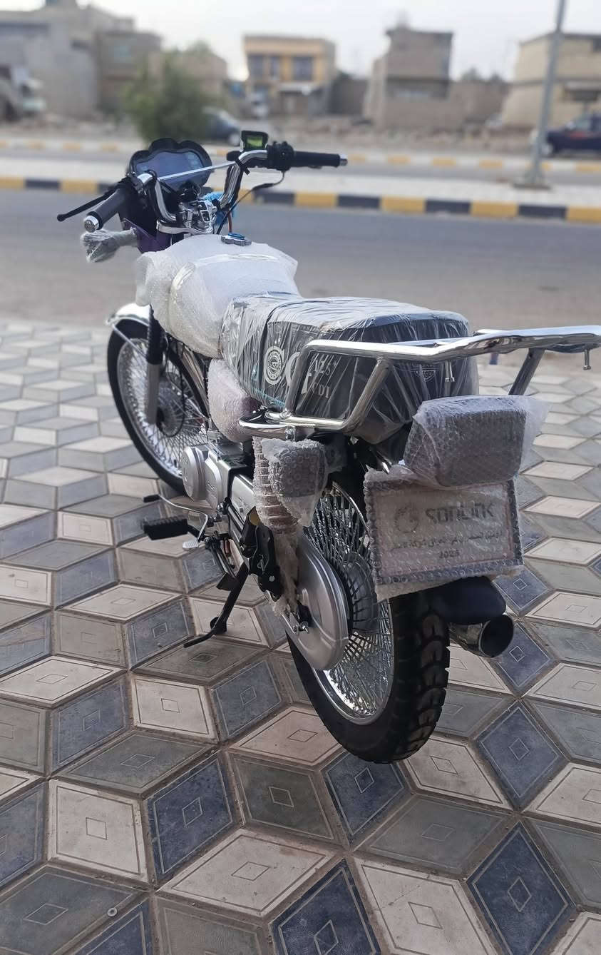 ياالله يارزاق //الأخوين للدراجات 🛵 
حجي اجيبلك بس القطع الكفالة والنظافة شوفلي هاي 
الإستفسار☎️***********☎️☎️***********
ٕ
📍التااايكر ال2025 الحديث سولنك الأصلي باب 1 وكاالة 
ٕ
نظااافة 100%100 استخدام شي قليل مال خزن 

📍ٕلوون مميز 🟪ورردي دولاررر 
ٕ
‼️مكان// واسط الصويرة شارع السبيس تقاطع حي الزهور
