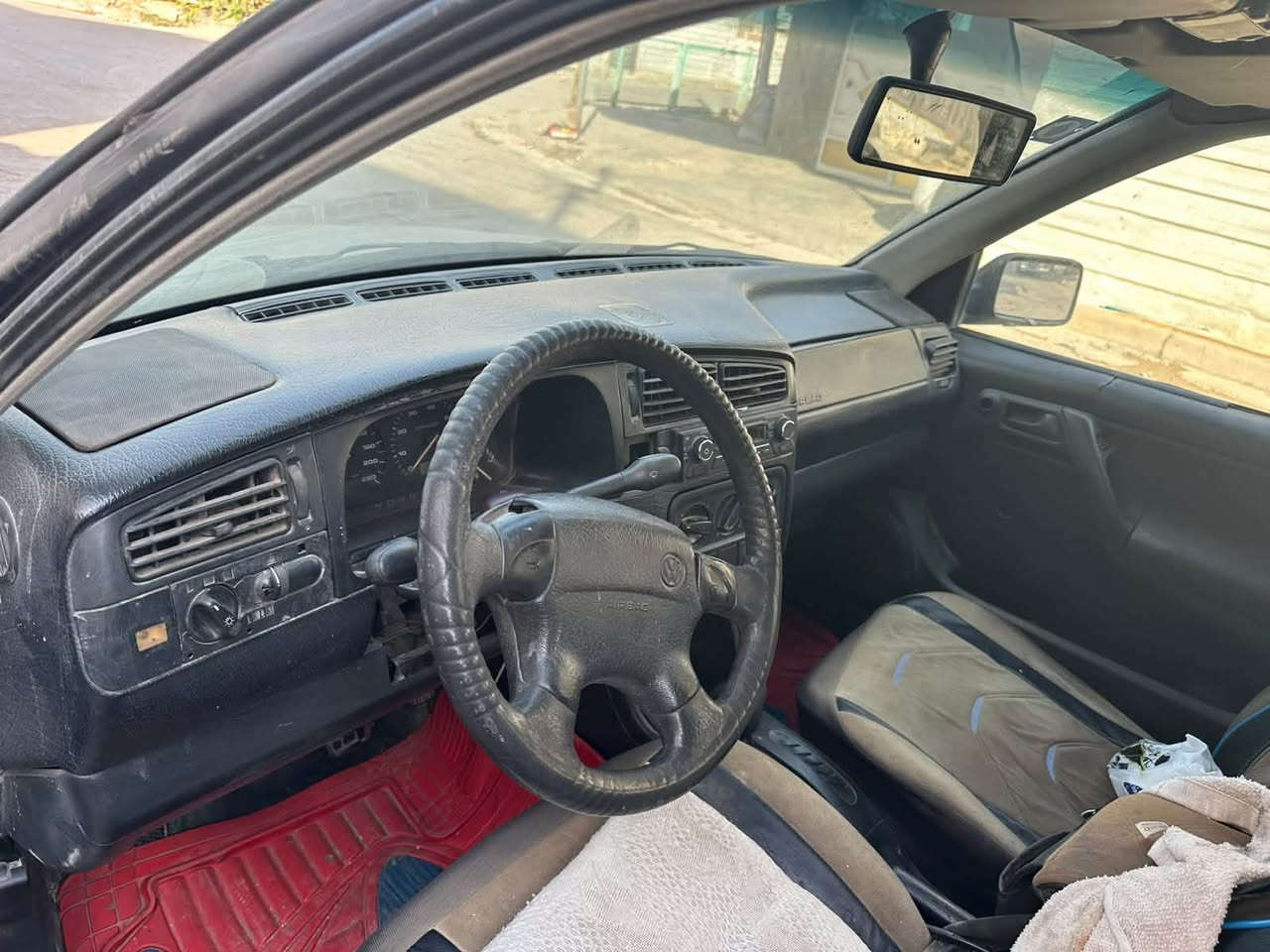 🚗 كولف موديل ١٩٩٣ اوتوماتيك مكانها بغداد - حي العامل
المحرك خير من الله 
تبريد ثلج
مازدات وسكل واشارات جديد
تايرات ممتازات
باتري جديد
هزة ٢٠٢٦
السنوية باسمي تحويل ثاني يوم
صبغ بلادي جارد 
عيبها الوحيد كير ما يجي الرابع يعني اليشتريها لازم يبدل كير 
سعرها ٣٠ ورقة وبيها مجال بسيط حق الجية
***********
