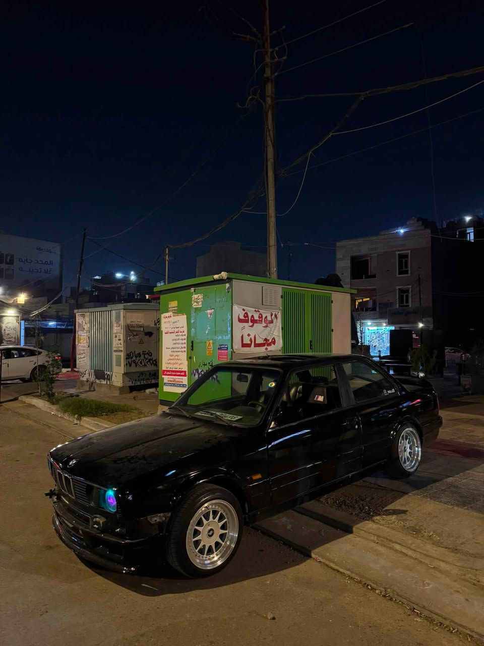 السلام عليكم ♥️
شلون الشباب كت كامل جديد  e30 m technic2 زعره 4 أبواب كت فايبر قالبه كلش حلو ومرتب 

كت m technic2 تك باب فايبر قالبه حلو مشدود بسياره ومفتوح 

للاستفسار 
***********

نص مكتوب في الصور:
- Pioneer