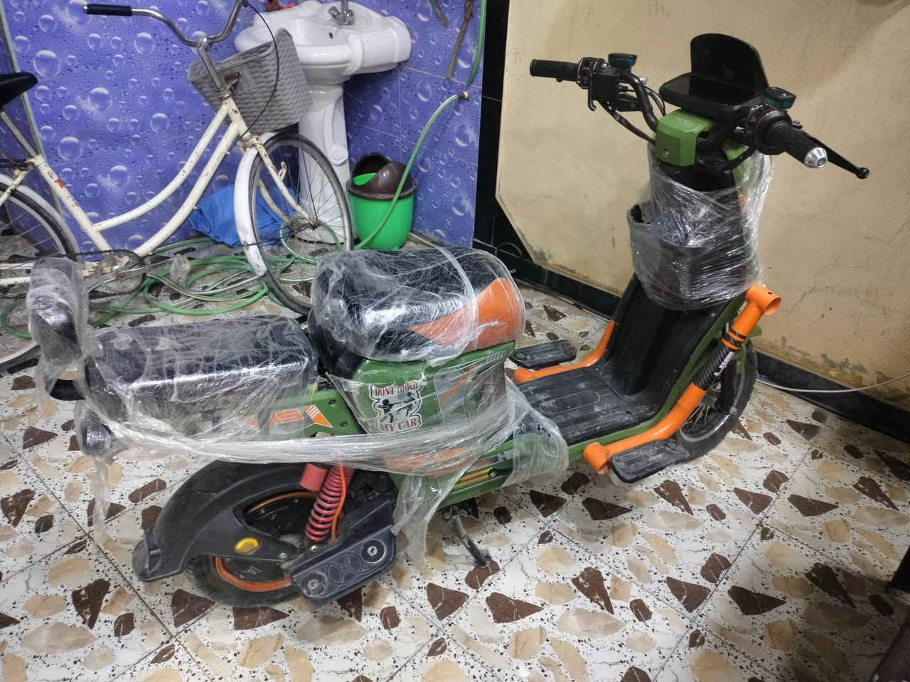 H900 • موديل 25 • بلدروز