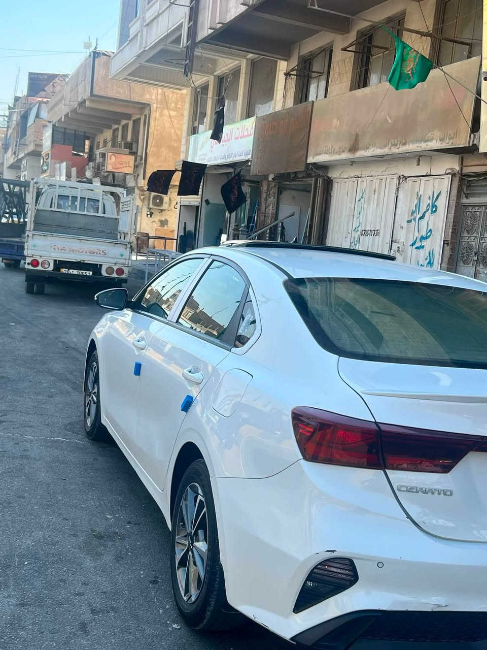 السلام عليكم
للبيع فقط سيراتو 22خليجي كفاله فقط بارد جدا بصيط بالباب الورا 

رقم بغداد نكليزي بسمي مداور ثاني يوم 

فول مواصفات 

فتحه 

دواخل لونين 

شاشه كامره اصليه 

حساسات 

سويح عدد ٢

تبريدقطعتين ثلج ❄️

مكينه ١٦٠٠ دوش كير مكينه ع شرط 

والسياره كذالك هم ع شرط 

ستخدام جدا قليل ماشيه ٥٨ الف 

سبير شركه منازل متلوكات شركه 

سياره جديده كلش وعل وضع الشركه 

حداديه باتري جديد تخم تاير

السعر ١٦٥

وبي مجال الشراي يتصل *********** 

اخوان لحد يراسلني ماسنجر ماعندي اتصال ع رقم فقط فقط 

مكاني السماوه
