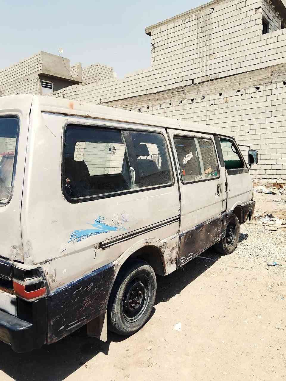 سلام عليكم كيه بسته 94 بيها تبخير صاحبها موجود تحويل بدون وكاله  بيها شاصي واحد معمر السعر 13 قفل للستفسار ***********وتساب فقط مكان السياره ديالى
