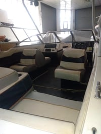 زورق Bayliner مع عربانه ابلاديه محرك 8 سلندر دخلي زورق جديد شغال جاهز ...