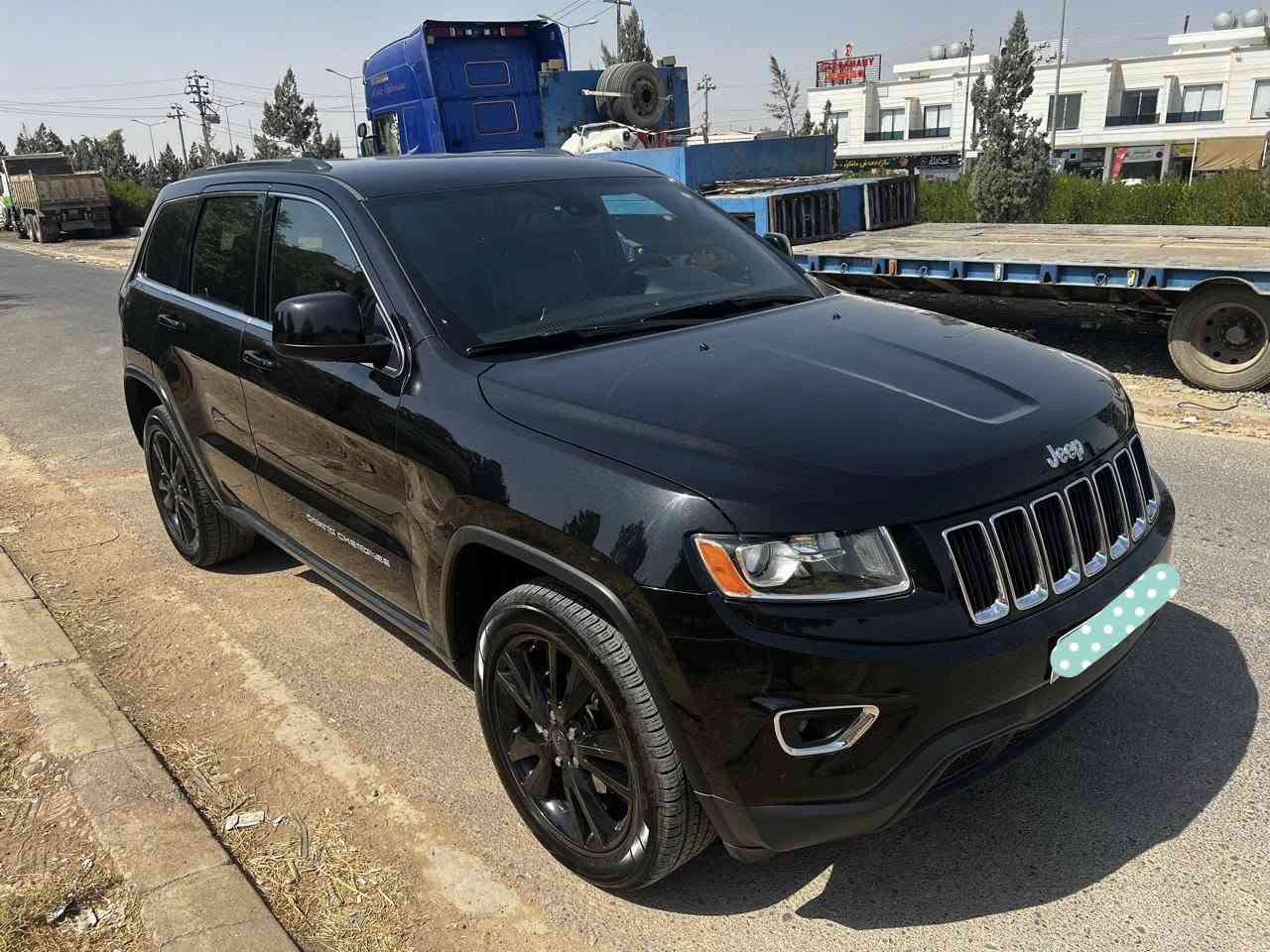 للبيع جيب لاريدو 2016 وارد امريكي بدون حادث
مكينه6سلندر3600 مبرمجه 
ماشيه88 ميل 
كشنات جلد ومخمل وكشن السائق كهرباء
فور ويل 
تشغيل عن بعد
بصمه 
حساس خلفي
كامره
شاشه
3 انظمه قياده
اوتو ستوب
تحكم سترين
 قطعتين تبريد
بجم زنون
منظومه تبريد جديد وفريز
تخم تاير جديد حجم 20
فيت بمب. جديد
راديتر جديد
رقم سليمانيه باسمي. وكاله او تحويل
هزه وسنويه ما نافذه
مكان السياره اربيل 
سعرها خاص والشراي يدلل 
*********** أربيل, العراق
