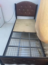 سرير • مجمع السلام