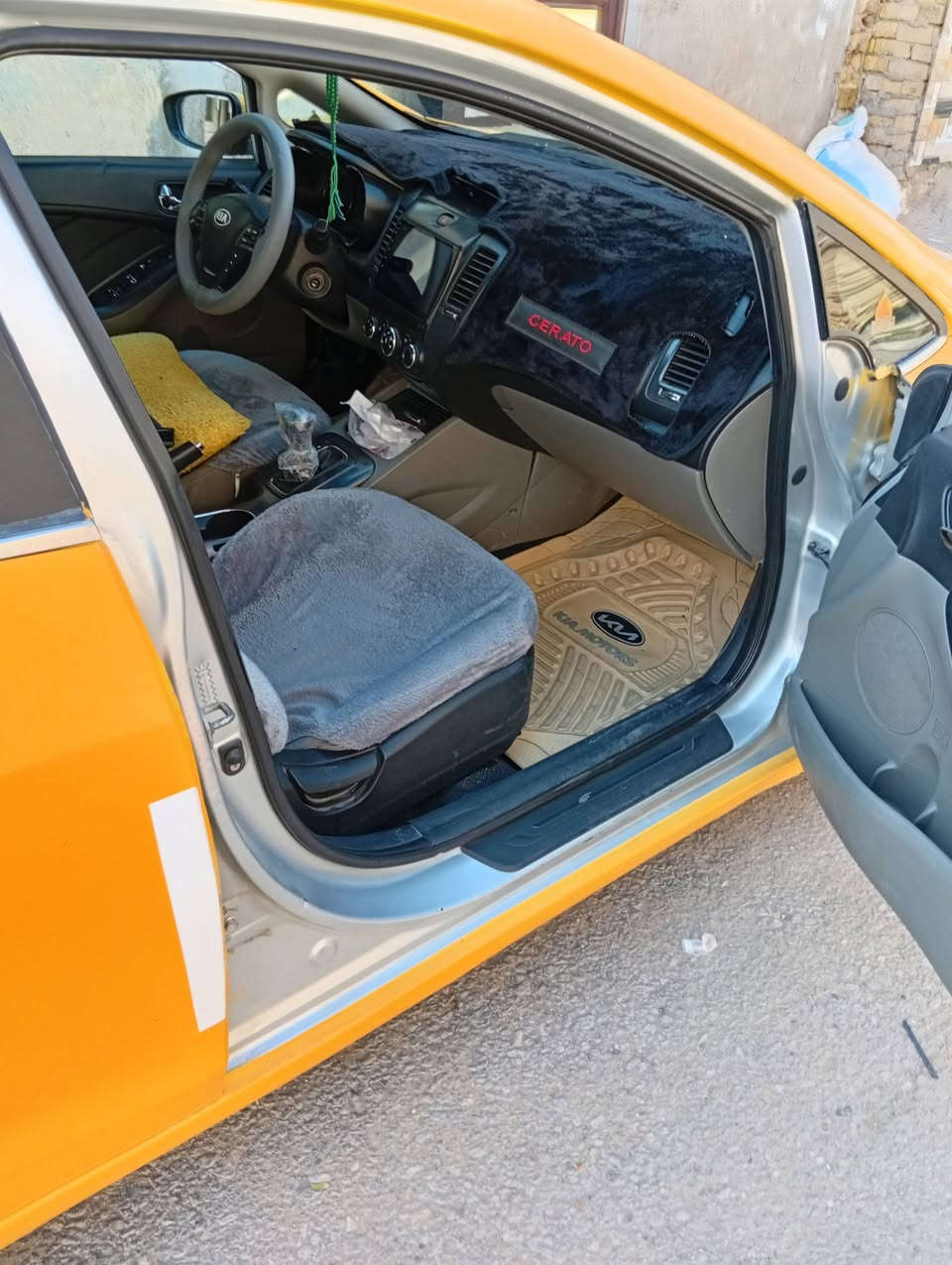 للبيع او مروس حسب القناعه  كيا فورتي 2014 امريكي بيه جاملغ امامي مكينه الفين  كير حداديه تبريد تخم تاير رقم بغداد نكليزي مكان السياره نجف السعر 86
الاستفسار اتصل ع *********** لأن مامتواجد ع الفيس
