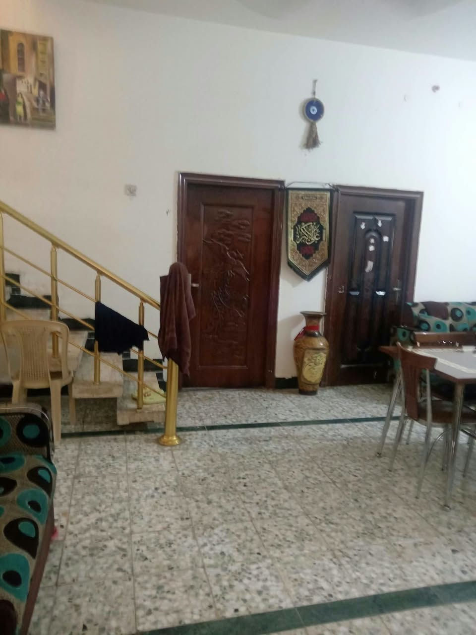 🛑 دار سكني  للبيع 🛑

المنطقة:الديوانية #حي_الحضارة_مربع_النسر
اقرب نقطه مجمع الطبي مقابيل معمل الثلج 🏛️

مساحته 220 واجهة 11 ونزال 20
البيت طابقين 
الطابق الارضي غرفتين وصاله ومطبخ واستقبال وصحيات وكراج سياره وحديقه صغيره وصحيات خارجيه
الطابق الثاني غرفه كبيره وصاله كبيره مع مجمعات صحيه

#للاستفسار_اكثر_***********
أو مراجعه مكتب السند للعقار الكائن في الجزائر شارع المطاعم مقابل مدراس التفوق
