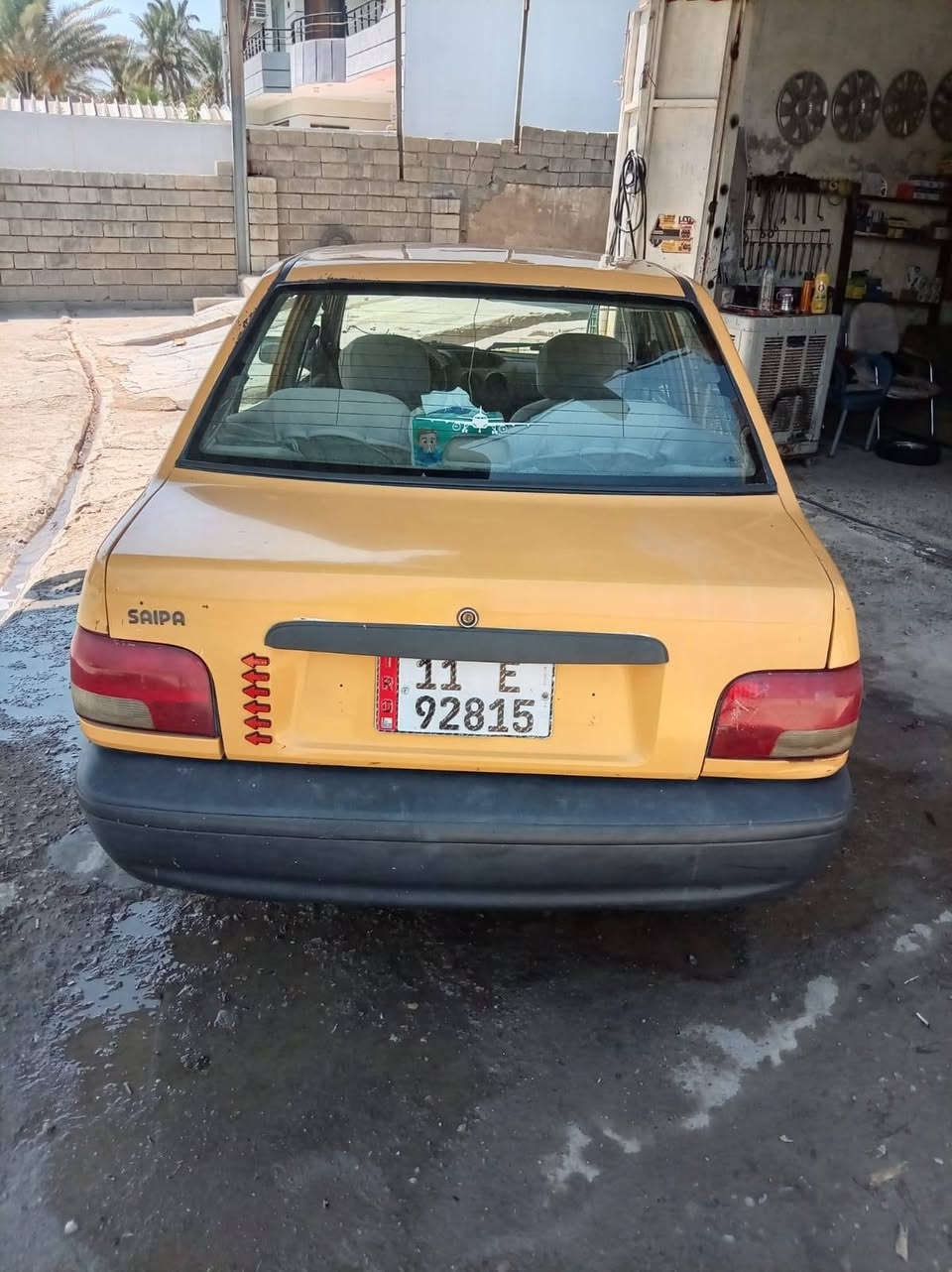 السلام عليكم البيع موديل 2013 رقم بغداد السيارة حلوة بيها بخار والبور الباقي خير من الله تخم داير جديد قبل شهر شديته السعر 18 وبيها مجال ***********
