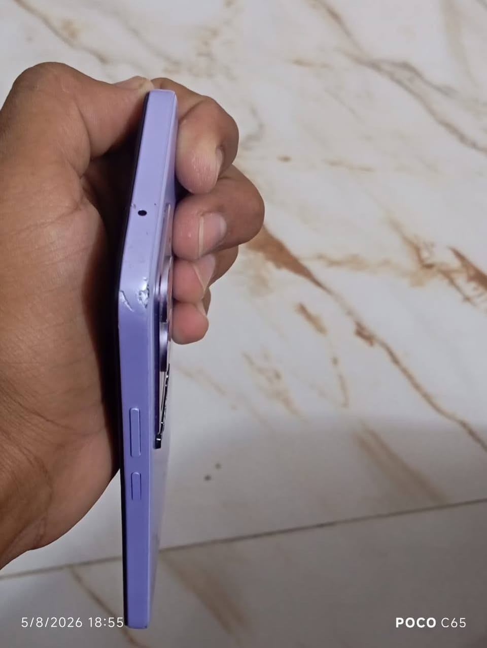 سلام عليكم ريدمي 15 للبيع ما اعرف اسعارهن قيم بالي يرضي الله  رقمي ***********
