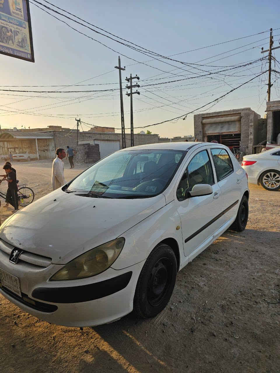 بيجو فرنسي مديل 2004 مكينه اوكير حداديه تبريد كله عل شرط سياره ناعمه راعيه ايريد مداور ثاني يوم مكان كوفه شارع المعمل السعر 38وبيه مجال  ***********
