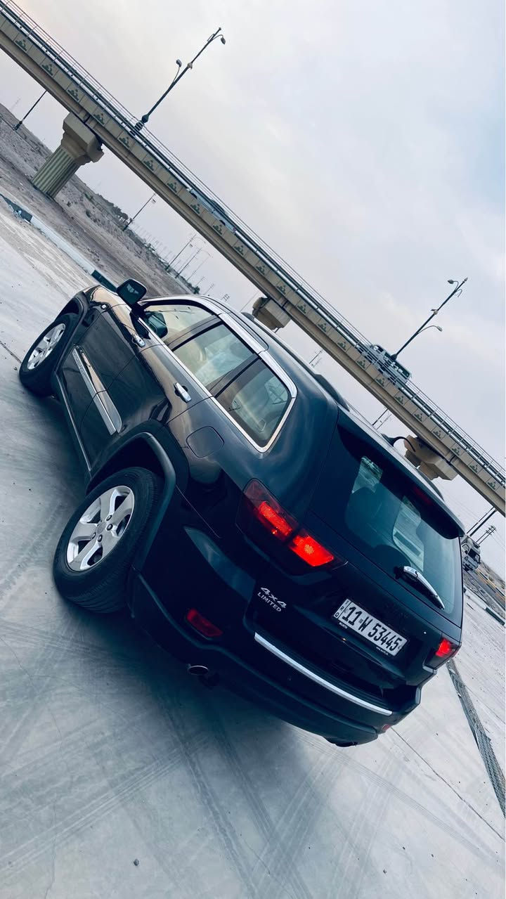 لاريدو لمتد • ٢٠١١ • ٥.٧ هيمي
