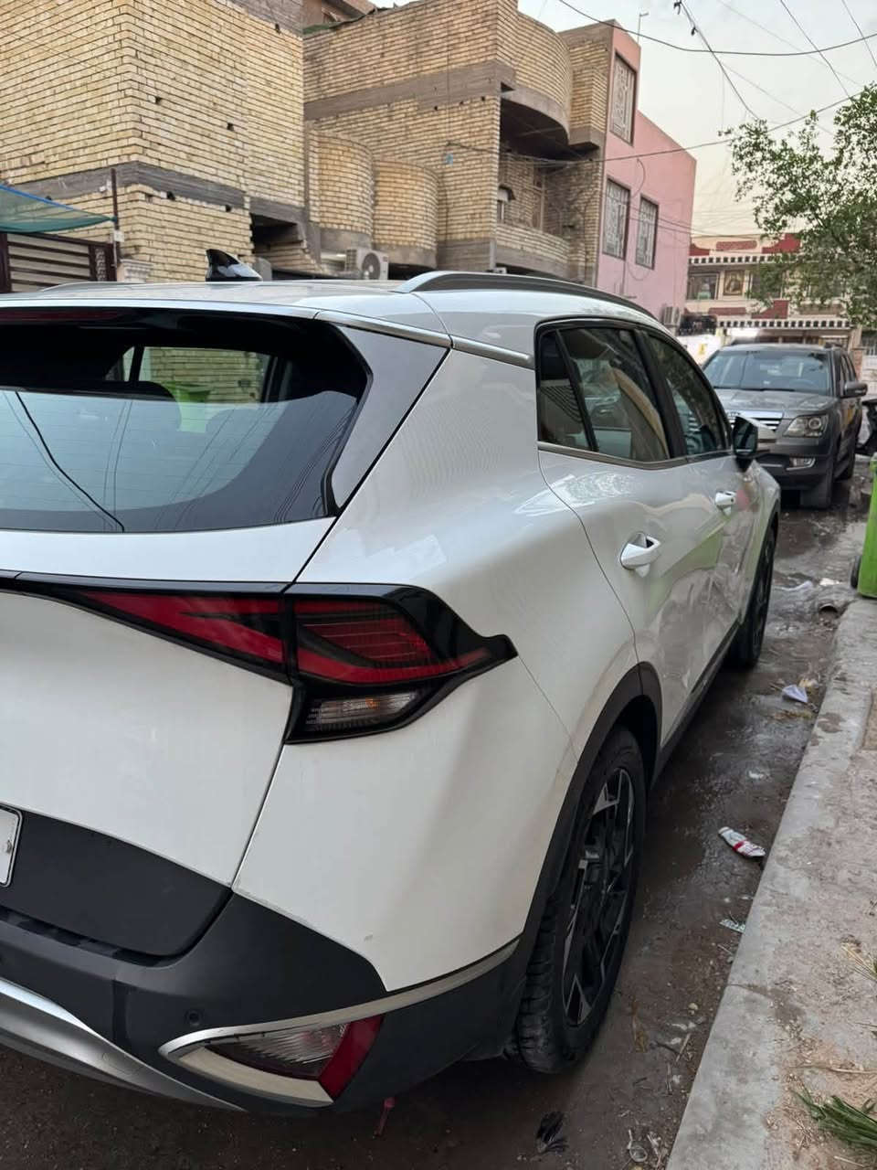 كيا سبورتج مديل 2025 وارد خليجي ماشة 23 الف 
فول مواصفات عدة الفتحة نضام كار بلي حساسات 
تشغيل عن بعد اشاير ترحيب بل مري وبكلايت 
بيهة بل جاملغ المامي مال السايق كد اربع اصابع لو شبر بارد مصبوغ وبيهة رصعة خفيفة بل باب الصدر الهاتف***********العنوان زيونة قرب ساحت ميسلون 
السعر 214 بيهة مجال قليل
