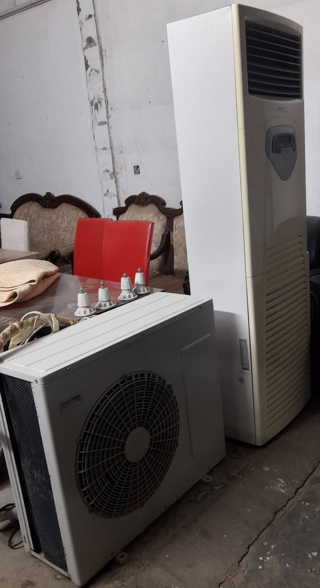 السلام عليكم 
سبلت ٣ طن جنرال ابو القلب كلش نضيف وشغال كامل كامله ملحقات الاتصال با الرقم*********** بي وتساب وتدللون مكانه اربيل
