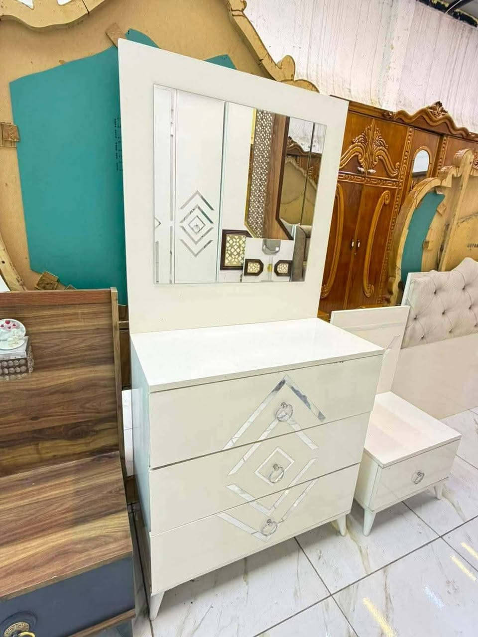 غرفه تركيه 5قطع ب450الف ويا الشد والنقل ***********اتصل للحجز
