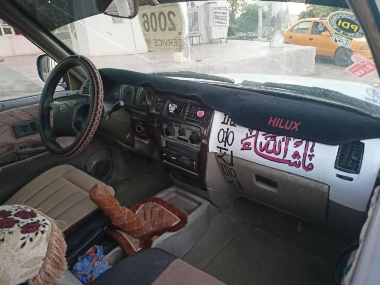 السلام عليكم ورحمة الله
للبيع 
ادمرال دبل 2006 
سعر 24وبيها مجال 
***********
