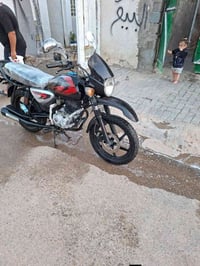 بوكسر مديل 2021دراجه نضيفه اي نقص ما بيهه رقم وسنويه بسمي كامله عله اخ...