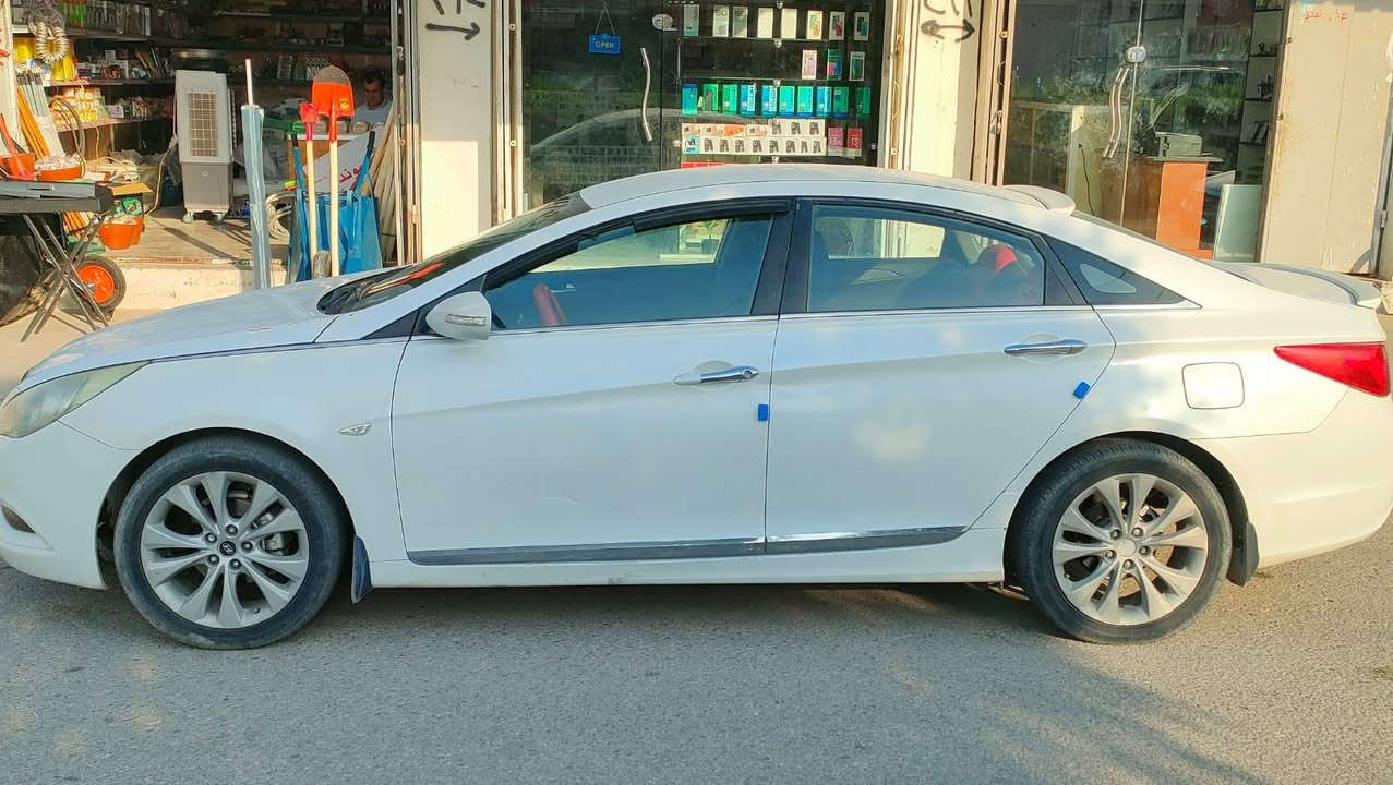 مكلف بالنشر مكلف بالنشر السلام عليكم للبيع 
@إشارة سوناتا 2010 

بدون صبغ محرك 2000 

هزه وسنويه جديده 

تفاصيل اكثر ***********
