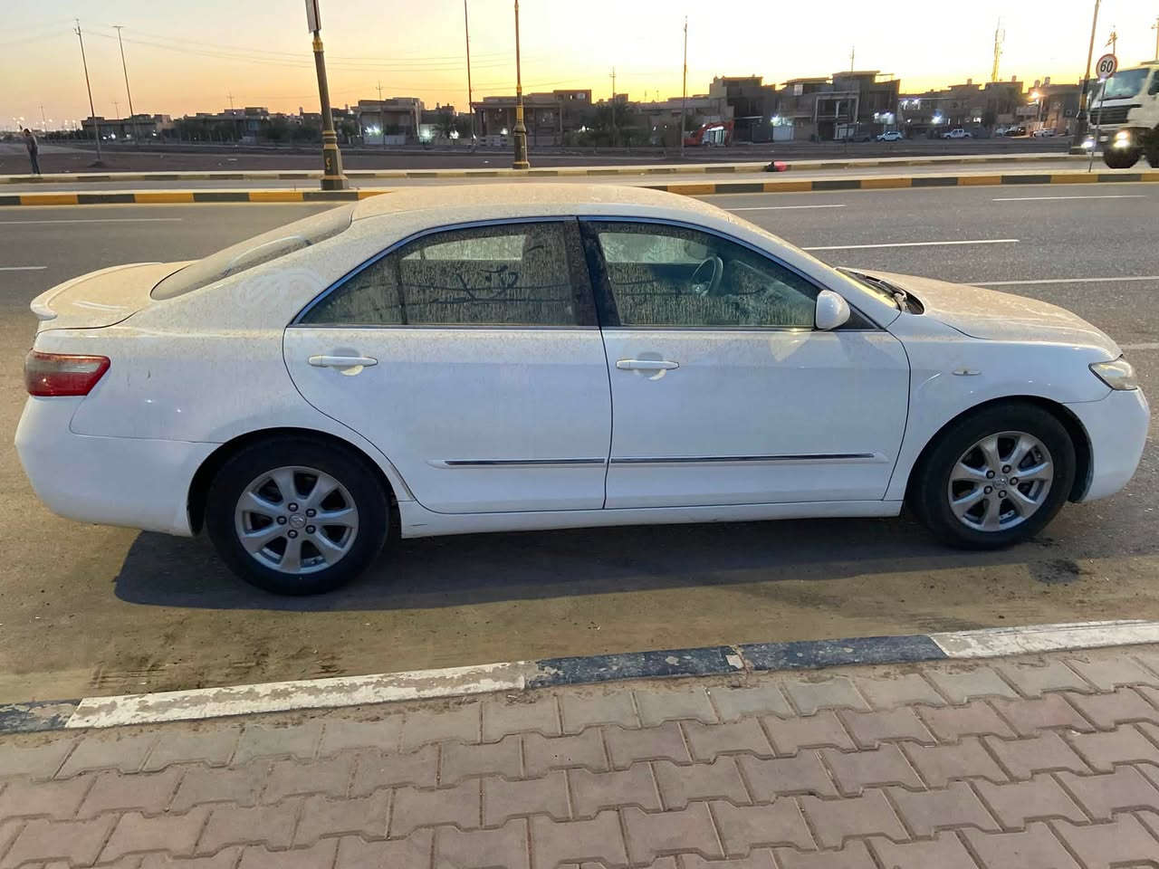 كامري خليجي 2007 محرك 2400 كفاله سياره سونار مرفق كير محرك مكفول گير مال حاويه شاده ماشيه 290 الف السعر 125 
***********
