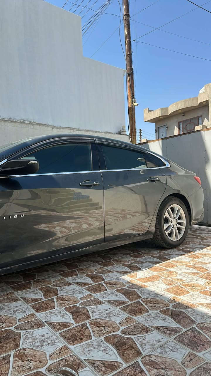 سلام وعلیکم
مالیبو بۆ فرۆشتن و گۆرینەوە شتێک بەدڵم بێت
٢٠١٦ دوو پارجەی سبوخە بێ ناوگرتن بێ ئێرباگ مەکینەی بە قەباخی کراوەتەوە گێر و مەکینە بەشەرت سەنەوی هەتا ٢٠٣١ تازەیە و بەناو خۆمەوەیە بیتاقەی بەنزینی هەیە ٧٨ مەعامەلە
*********** واتسئاپ كركوك, العراق
