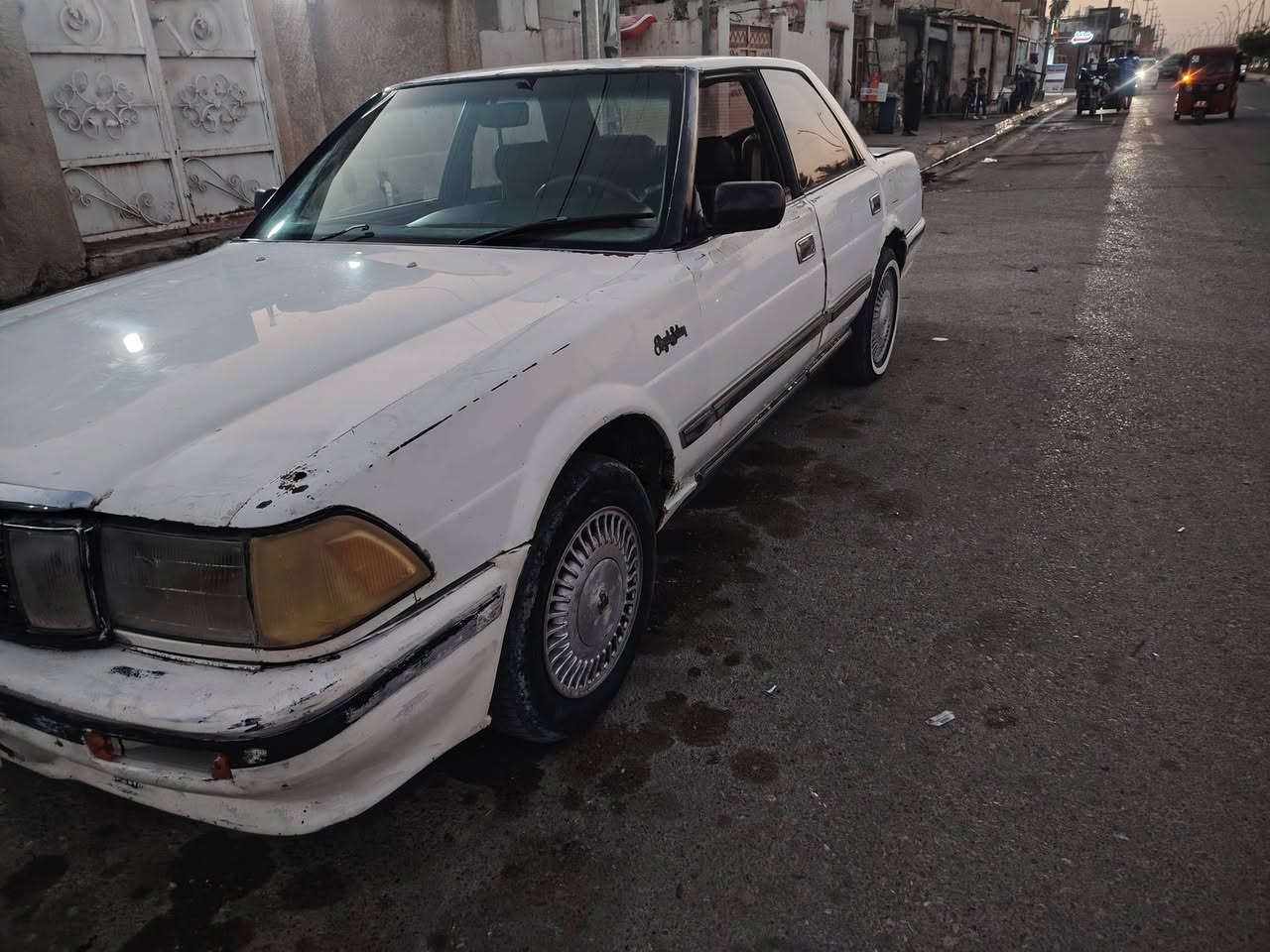 السلام عليكم هارتوب ٩١ للبيع مكينه كير ٣٠٠٠ رياضي مكفولات والباقي شوف العين السعر ١٨ وبيه مجال السياره تحويل  مكان واسط ***********
