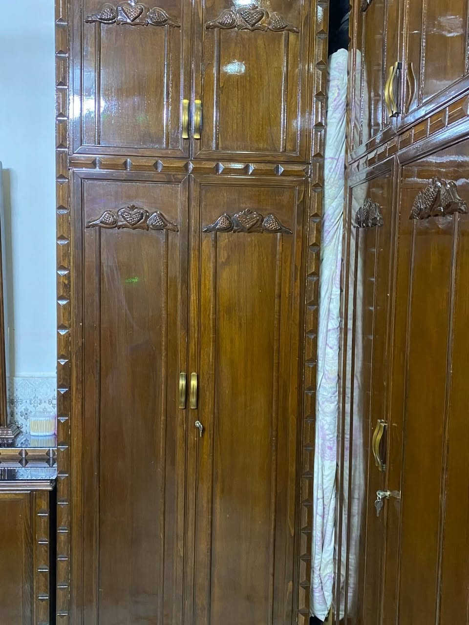 اغراض للبيع غرفة نوم تسكام داخل خارج صاج نضافة %100امانة اللة والتخم مكاني بغداد العبيدي ***********بي واساب

