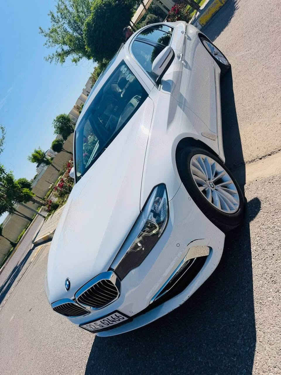 للبيع
BMW / 520i

وكالة شركة العروش 

موديل 2019

السياره كفاله عامه من الصبغ والحادث والتبديل والبارد 

مكفول حتى الدعاميات 

السيارة بعده ع وضع الشركة حيل حيل جديده 

كير مكينه كفاله عامه برغي ممفتوح بيه 

4 سويجات وياها  

ماشية 136 الف كم

مكان بغداد - السيدية

***********
