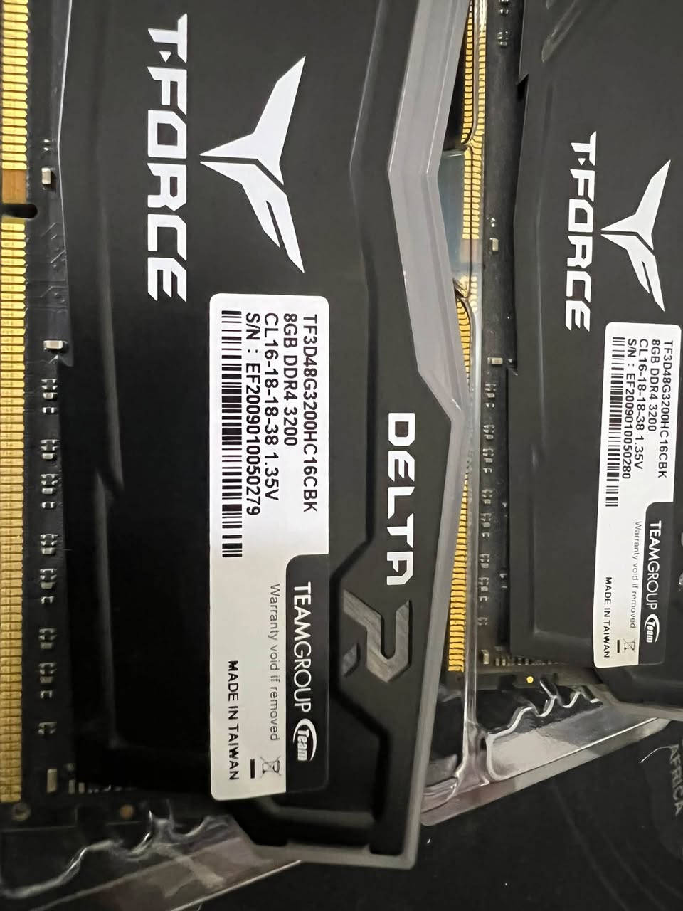 Ram 16 g
8*2 
ddr4 
3200 m
CL16-18
نظافه 100‎%‎ سعر 125 الف 
مكاني بغداد *********** توصيل موجود

نص مكتوب في الصور:
- قيد الاستخدام (مضغوط)
- ٦,٧ غيغابايت (166 ميغابايت)
- متوفر
- ٩,٣ غيغابايت
- السرعة:
- ٣٢٠٠ ميغا هرتز
- الفتحات المستخدمة:
- ٢ من ٤
- عامل التصميم:
- DIMM
- الذاكرة المحجوزة للأجهزة: ٥١,٤ ميغابايت
- تم تعيين
- ٢٨,٩ / ١٠,٦ غيغابايت
- مخزن مؤقتاً
- ٥,٥ غيغابايت
- تجمع مرحل
- ٦٦٠ ميغابايت
- تجمع غير مرحل
- ٤٠٠ ميغابايت
- بحث