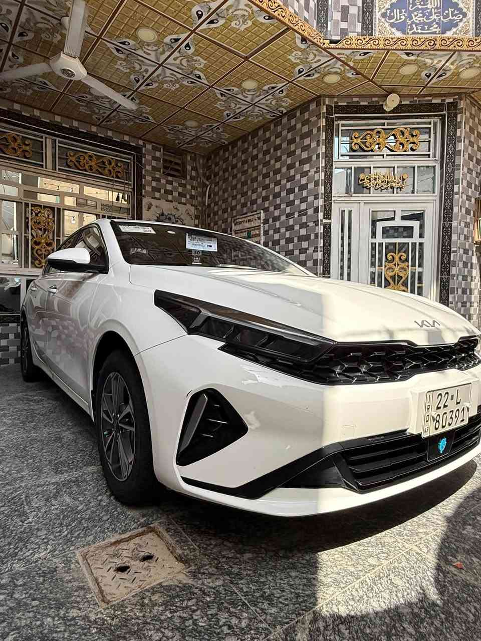 سلام عليكم كي اثري 3مديل 2022كفاله عامه ماشيه16بعدهي زيرو جديده اشما تتوقع فول مواصفات خنك للخير معروفه مواصفاته رقم أربيل بسم شركه تحويل وكاله كلشي يسويلك السياره خير من الله متوازي عله بيعته بيع سريع مكان السياره كربلاء السعر (  129  ) او بيه مجال المو شراي لايخابر رقم *********** خابر بيك خير ودلل
