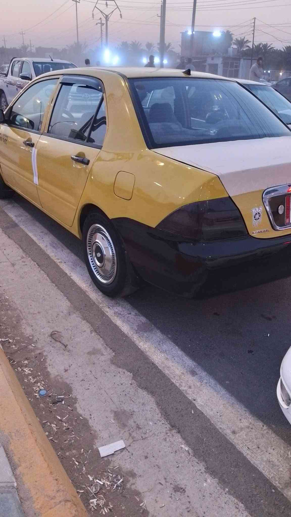 لانسر • ٢٠١٠ • رقم ديالى