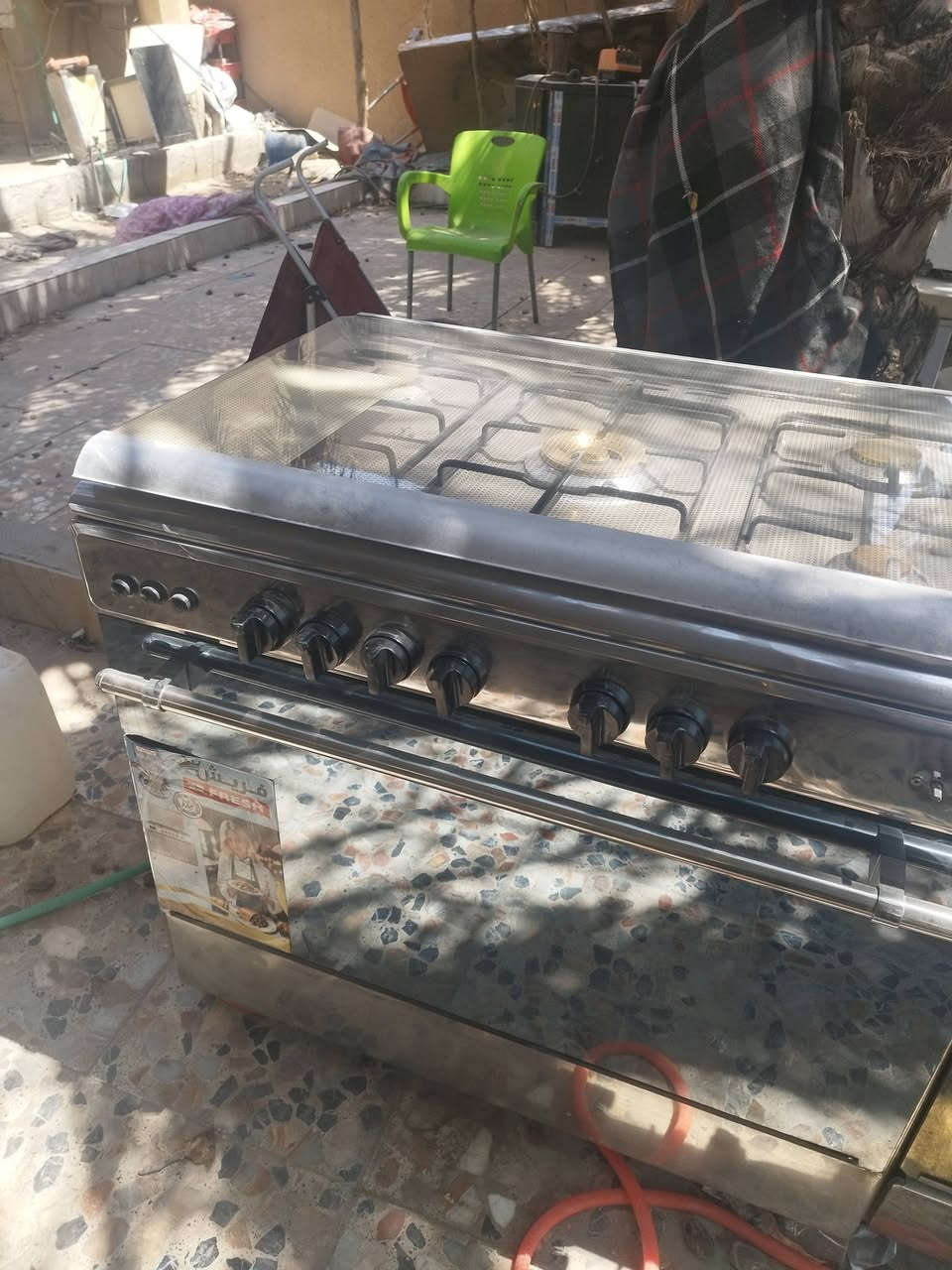 طباخات نضيفه سعر مناسب
مكاني كربلاء شبانات قرب محطه نيزك 
***********
